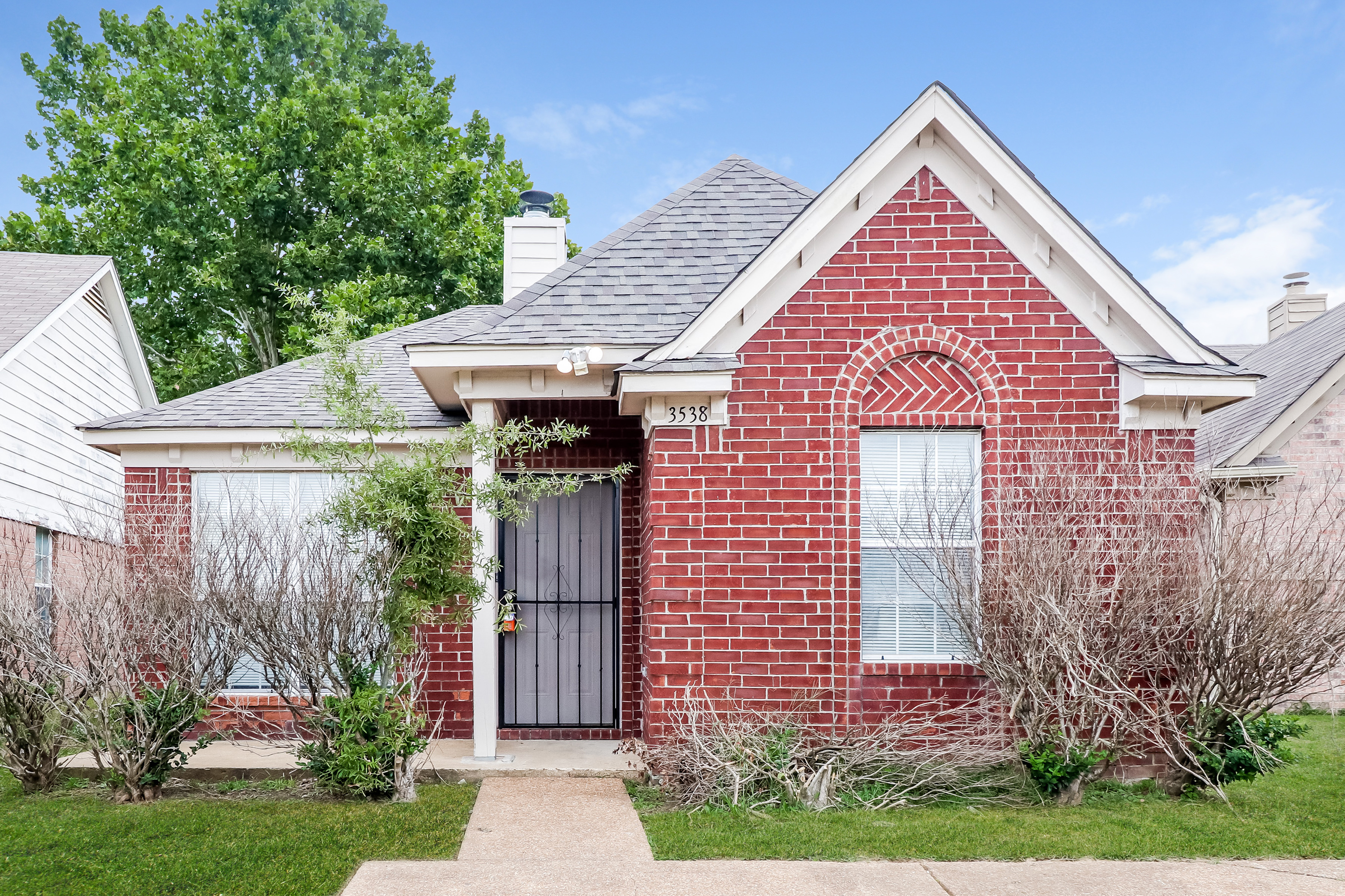 3538 E REGENCY PARK CIR Memphis, TN 38115